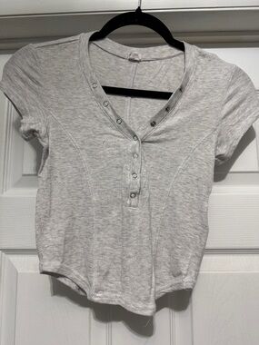 GARAGE Short Sleeve Henley Ribbed Top - Light Gray